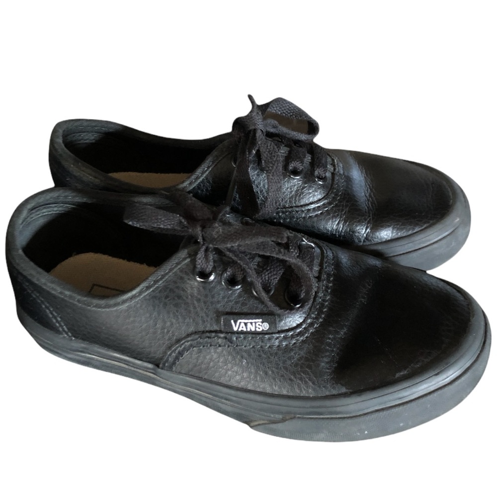 Vans black on black kids shoes size